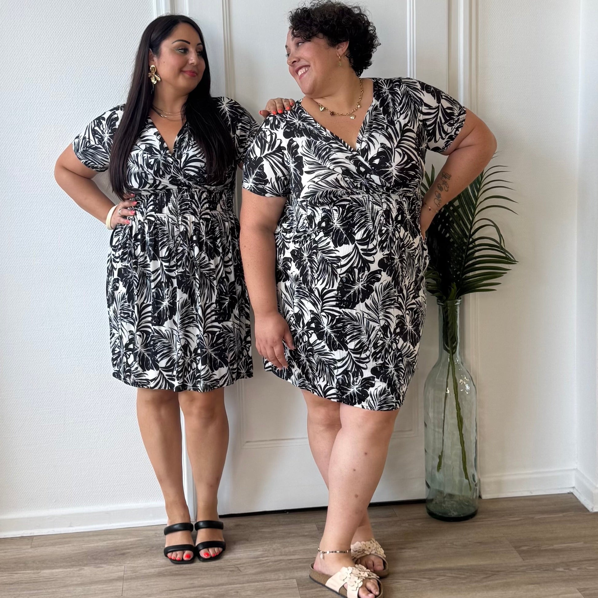 Robe courte magique palmera - précommande expédition lundi 3 août