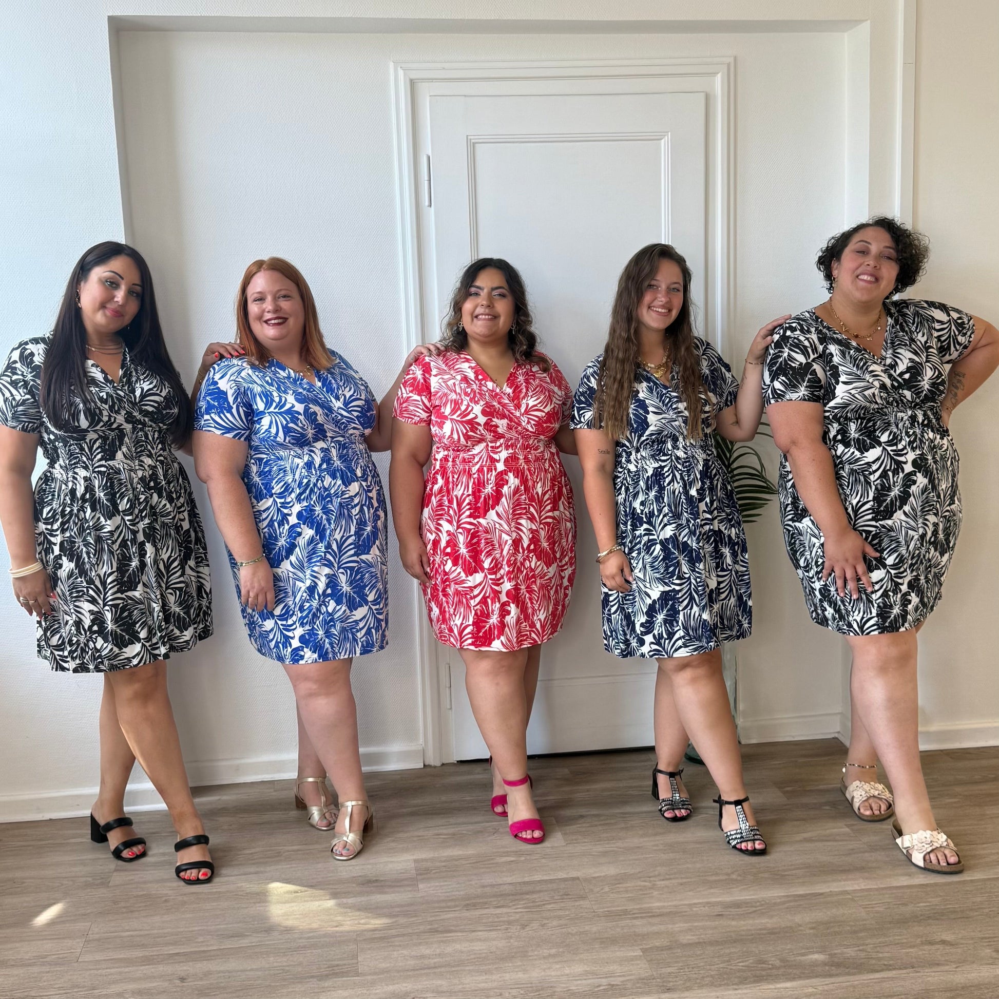 Robe courte magique palmera - précommande expédition lundi 3 août